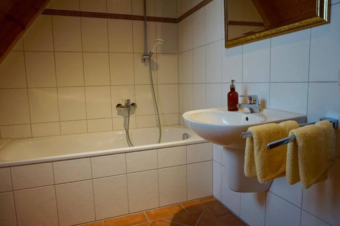 Weinhof Grosch Apartamento Sugenheim Exterior foto